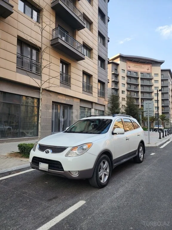 Hyundai Veracruz — foto 2/4