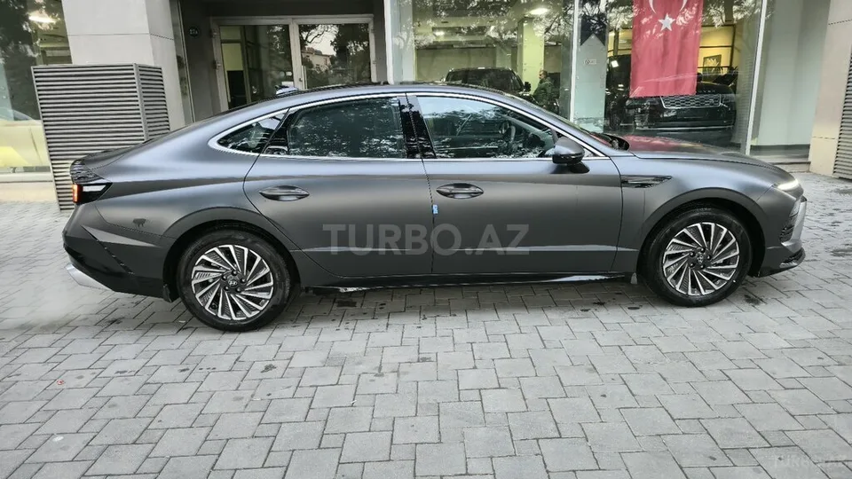 Hyundai Sonata — фото 4/4