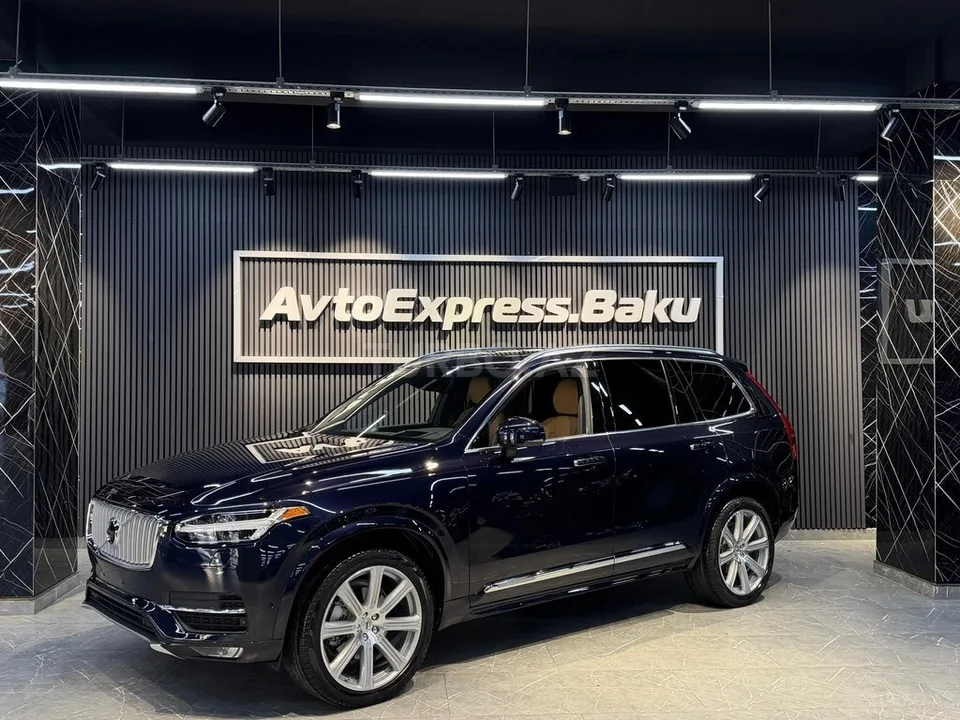Volvo XC90 — фото 1/4