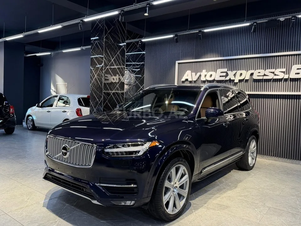 Volvo XC90 — фото 2/4