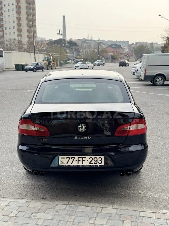 Skoda Superb — фото 4/4