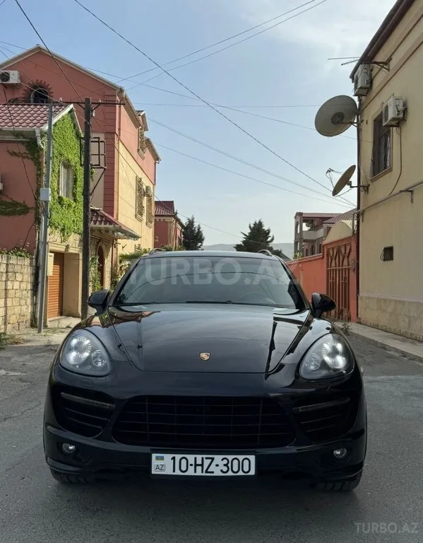 Porsche Cayenne GTS — фото 1/4