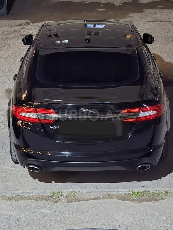Jaguar XF — фото 2/4