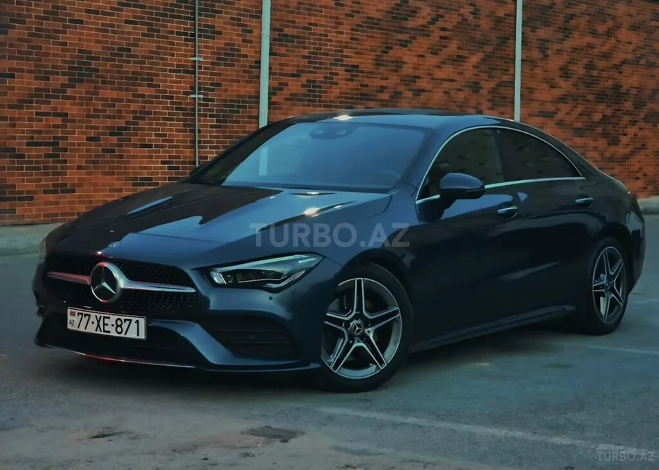 Mercedes CLA 200 — фото 1/4