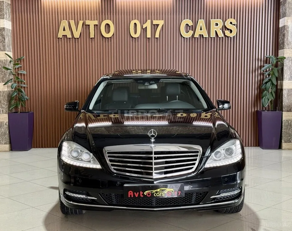 Mercedes S 350 4MATIC — фото 1/4