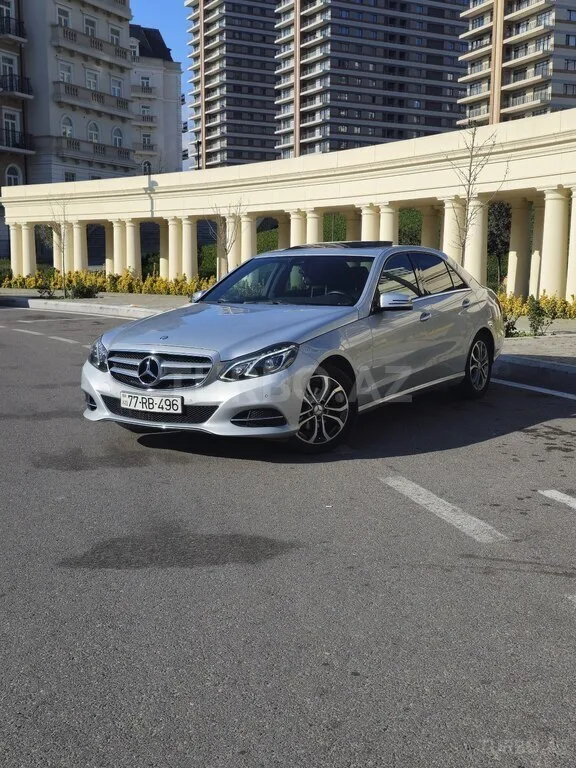 Mercedes E 250 — фото 2/4