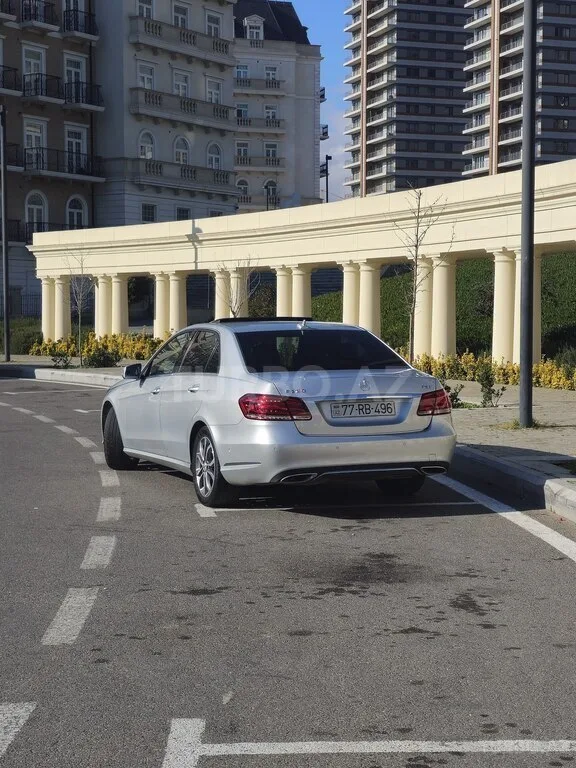 Mercedes E 250 — фото 3/4