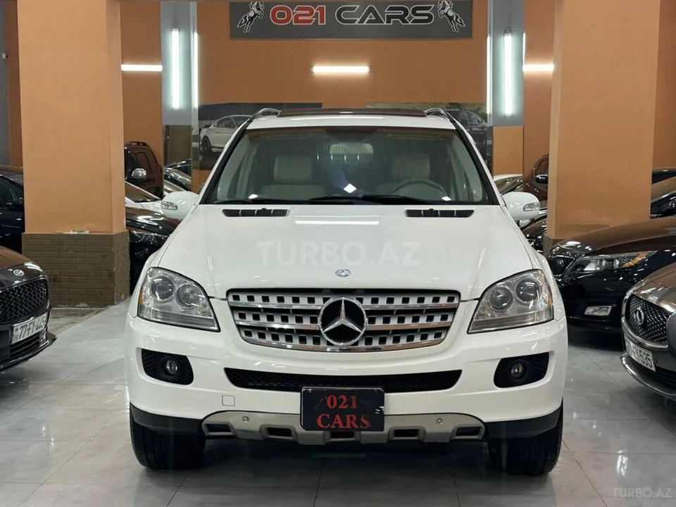 Mercedes ML 350 4MATIC — фото 2/4
