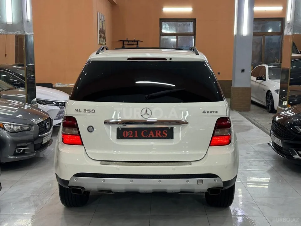 Mercedes ML 350 4MATIC — фото 3/4