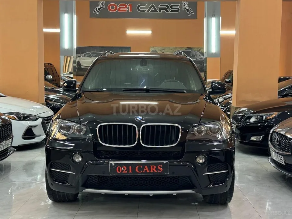 BMW X5 — фото 1/4