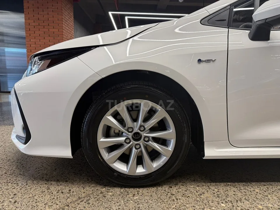 Toyota Corolla — фото 2/4