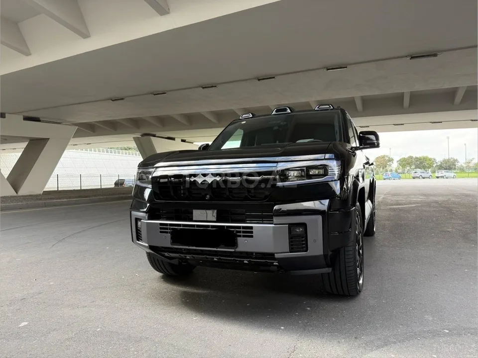 BYD Leopard 8 — фото 1/4