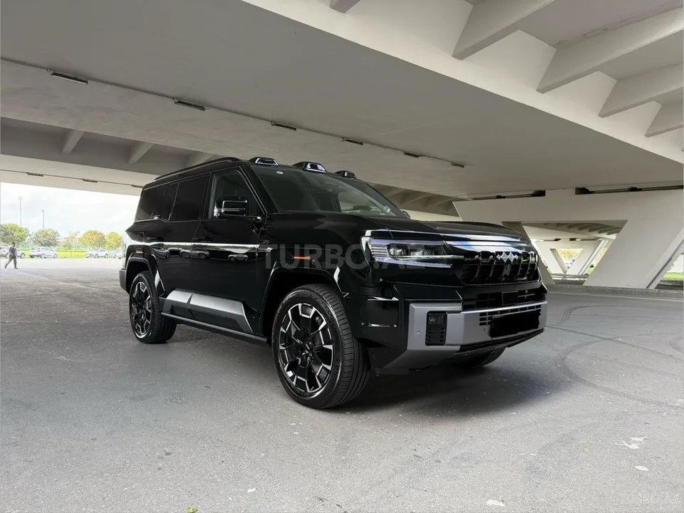 BYD Leopard 8 — фото 3/4