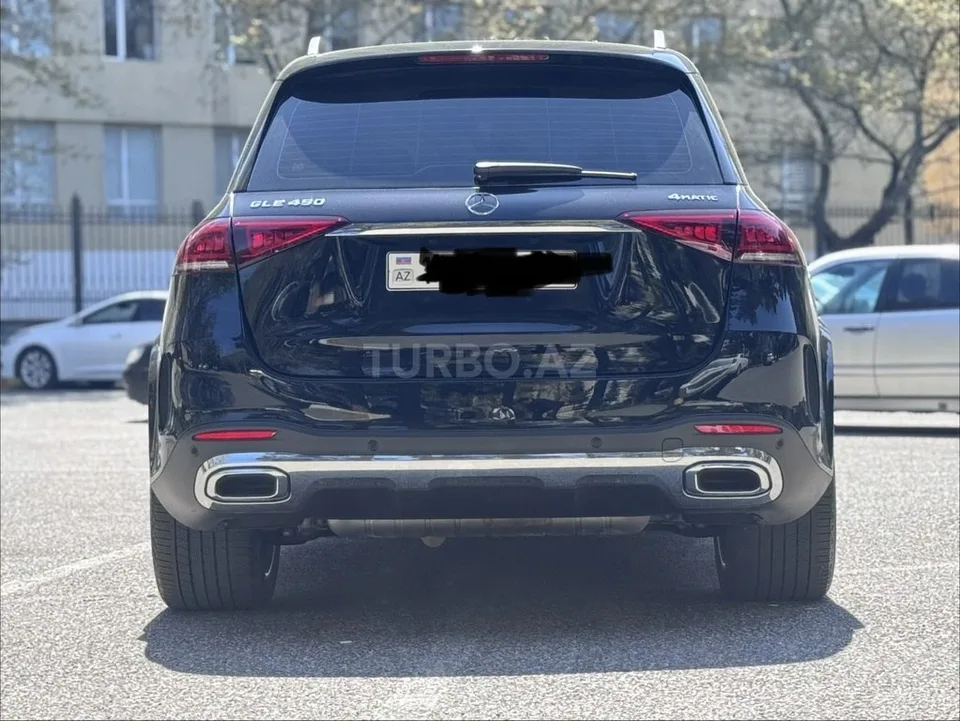 Mercedes GLE 450 4MATIC — foto 2/4