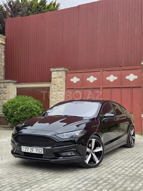 Ford Fusion (North America) — фото 1/4