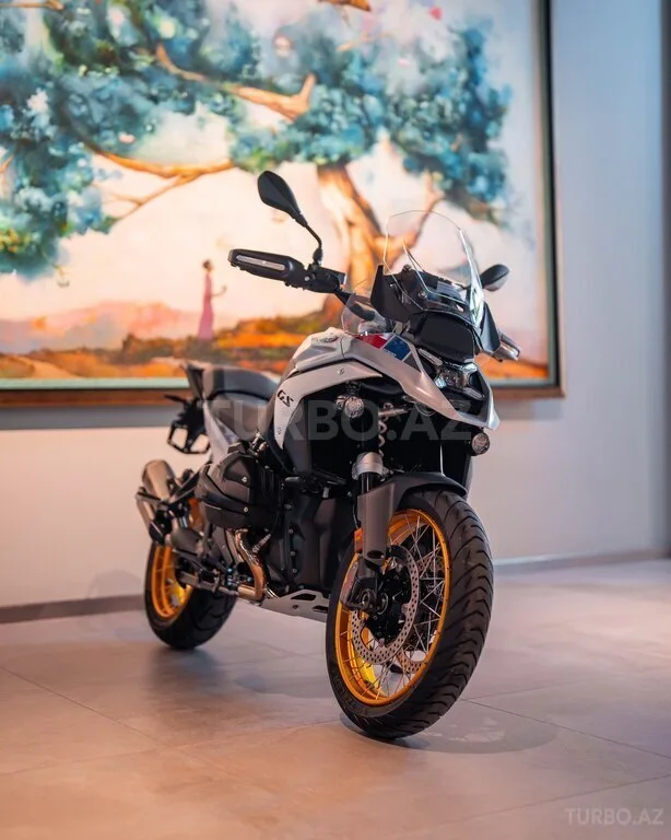 BMW R1300GS — фото 1/4