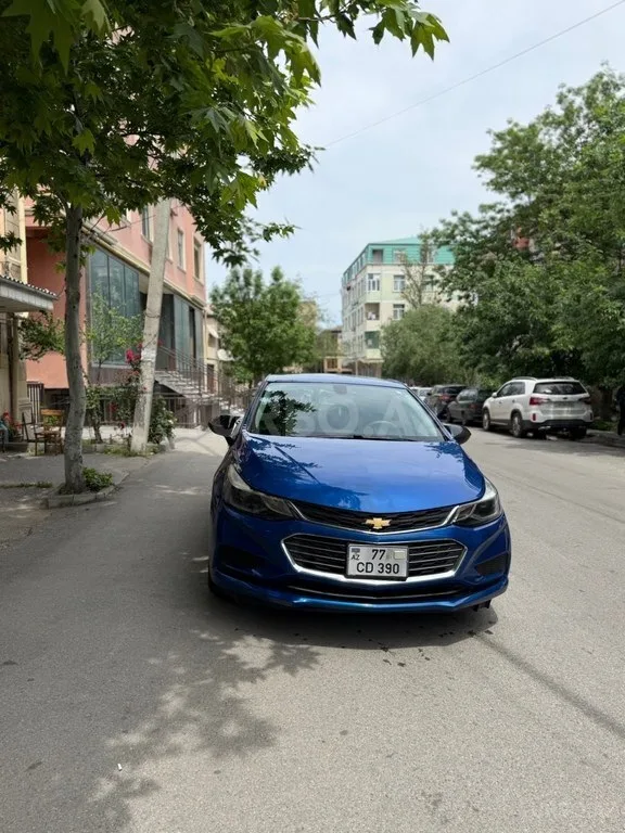 Chevrolet Cruze — foto 1/4