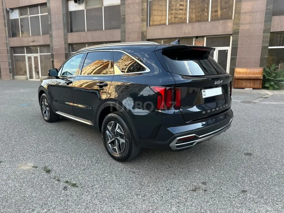 Kia Sorento — фото 2/4