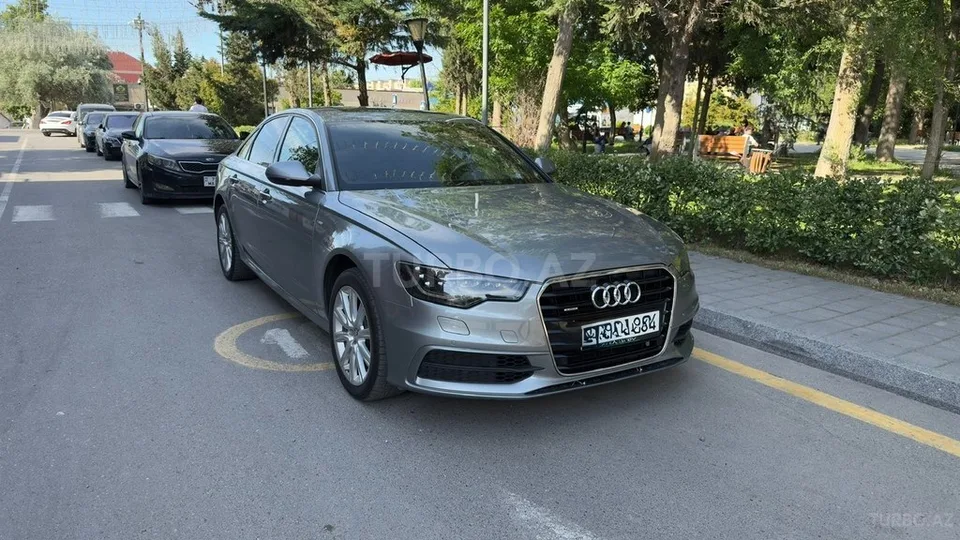 Audi A6 — фото 3/4