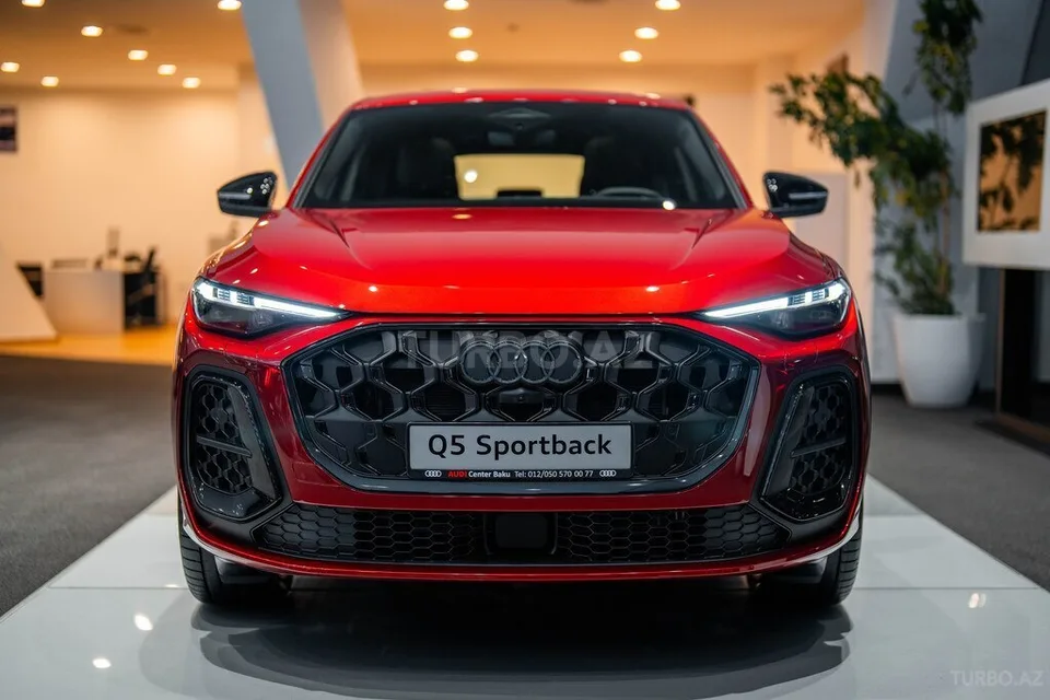 Audi Q5 Sportback — фото 2/4