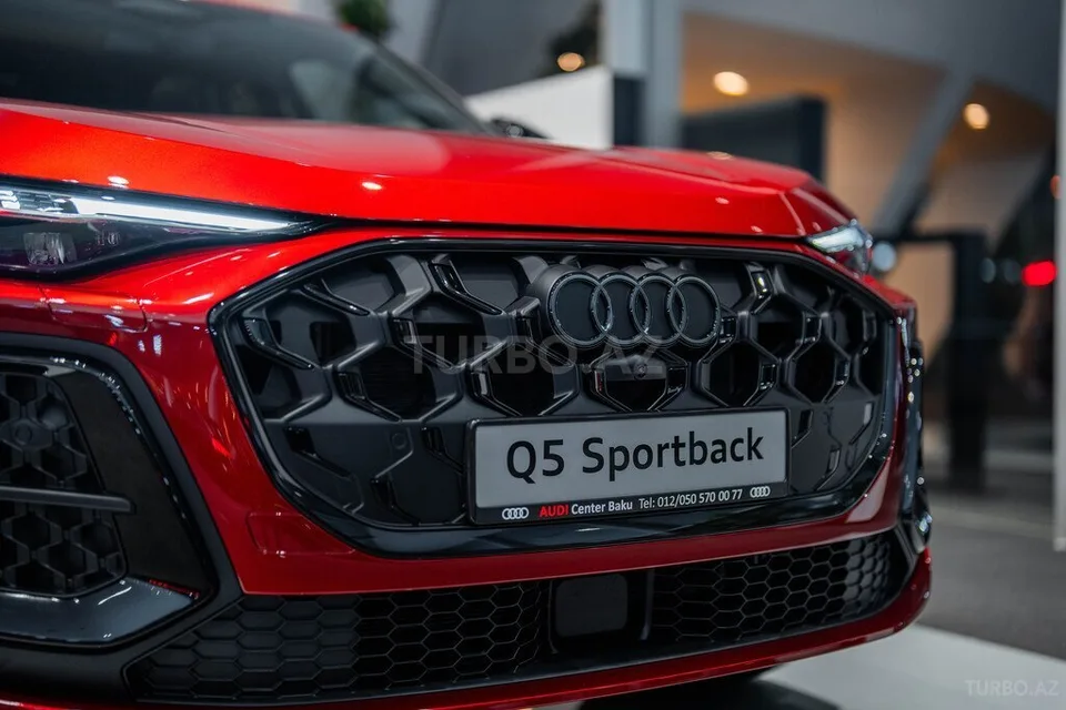 Audi Q5 Sportback — фото 4/4