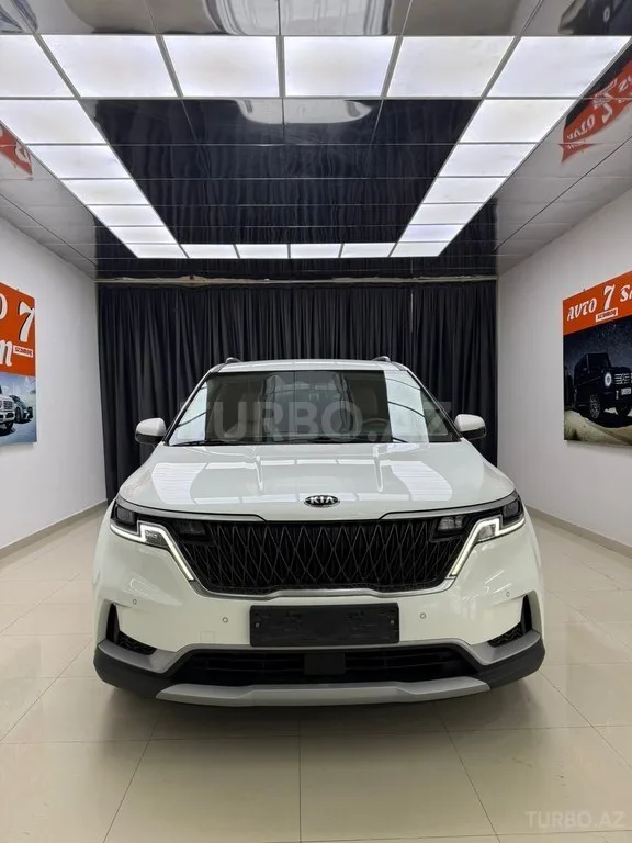 Kia Carnival — фото 2/4