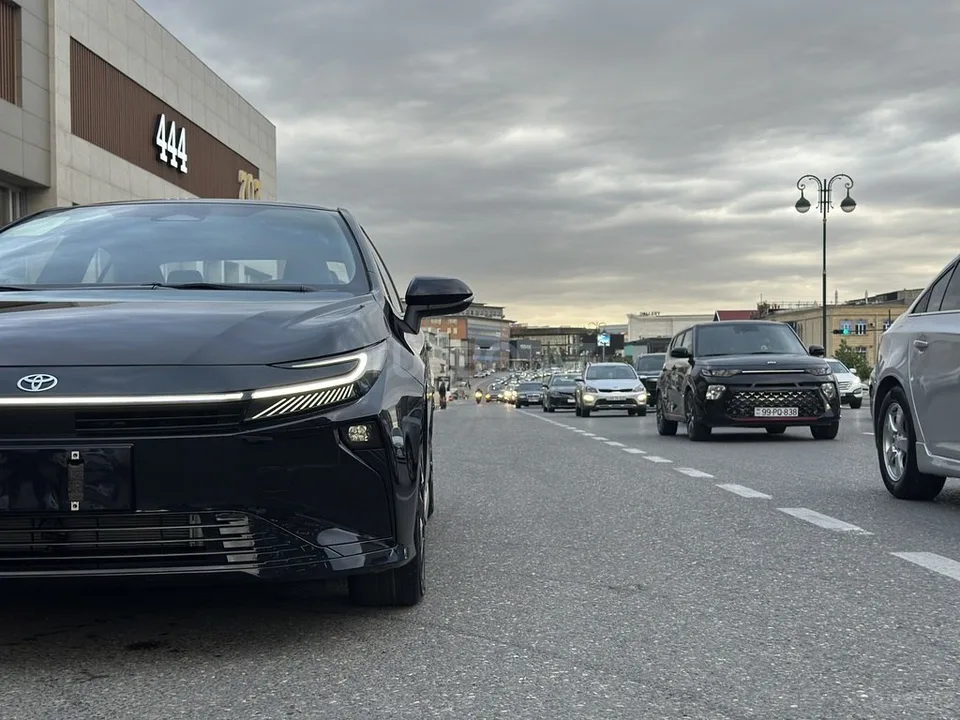 Toyota Corolla — фото 4/4