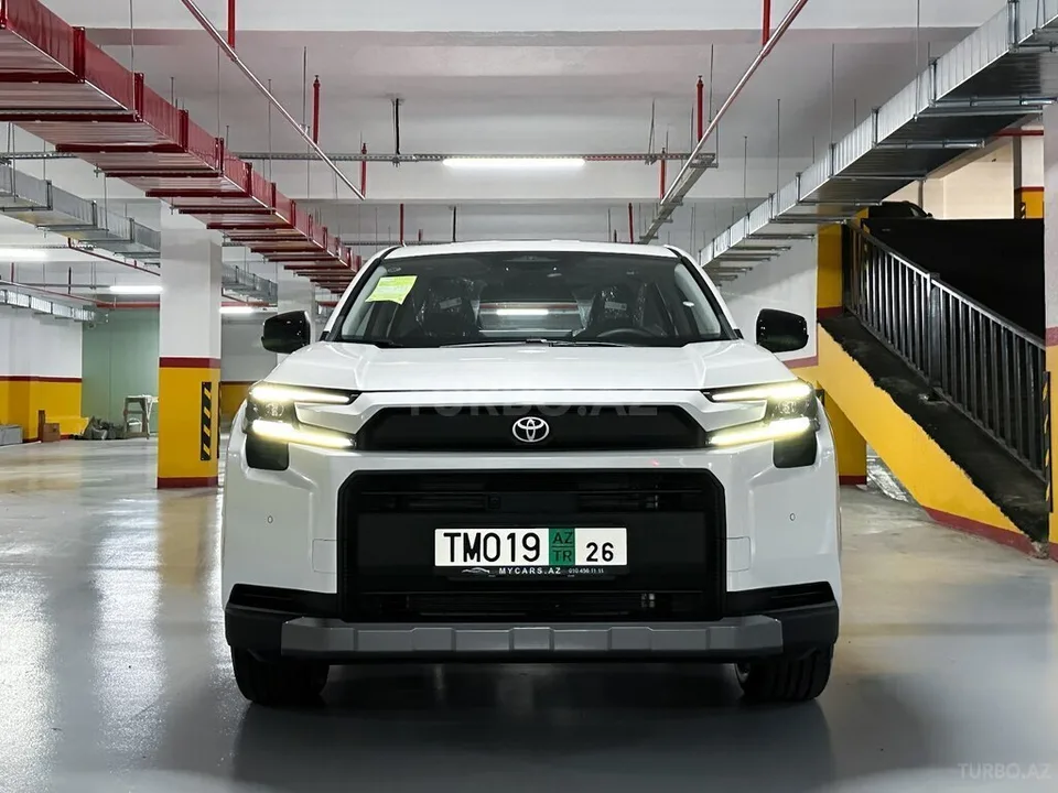 Toyota RAV4 — фото 4/4