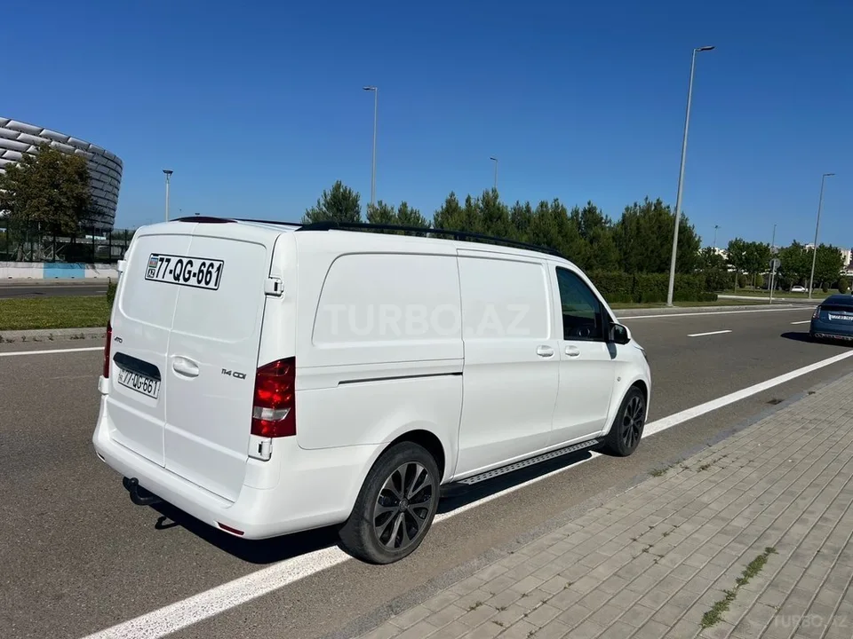 Mercedes Vito — фото 4/4