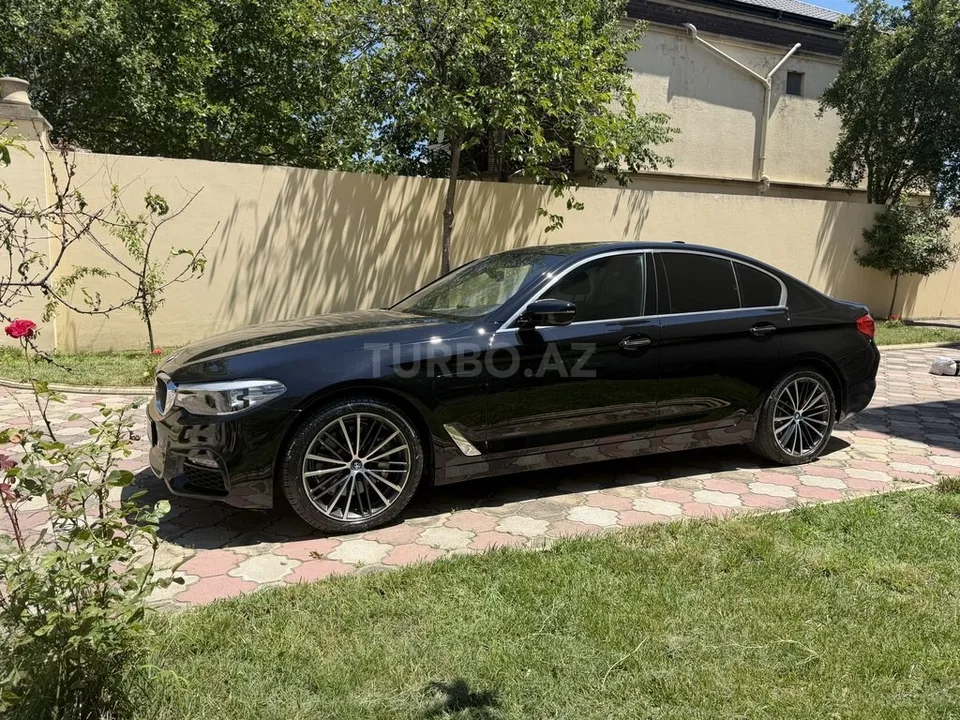 BMW 530e — фото 2/4