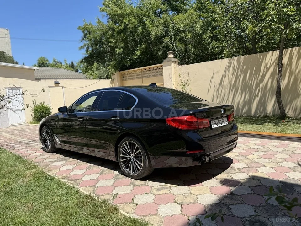 BMW 530e — фото 4/4