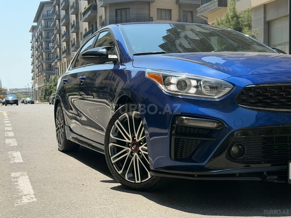 Kia Forte — фото 4/4