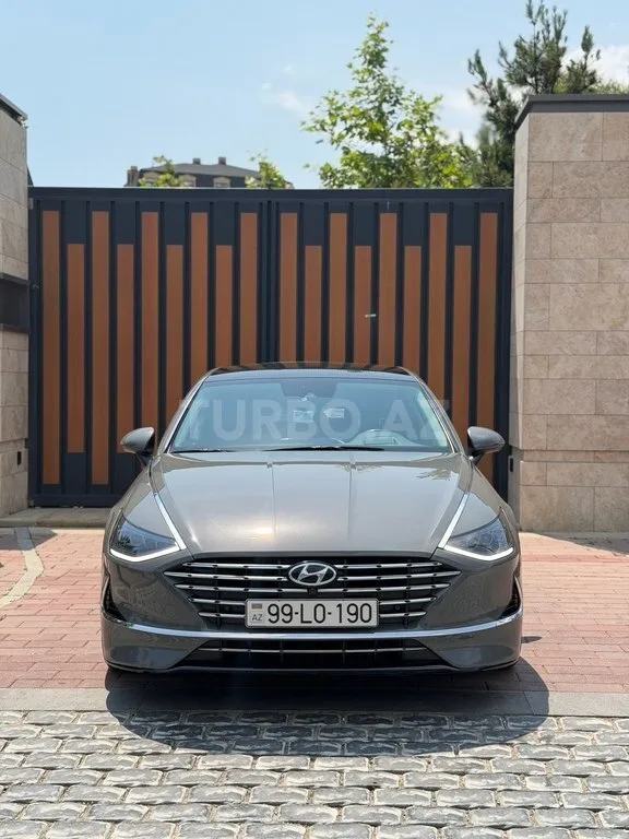 Hyundai Sonata — фото 2/4