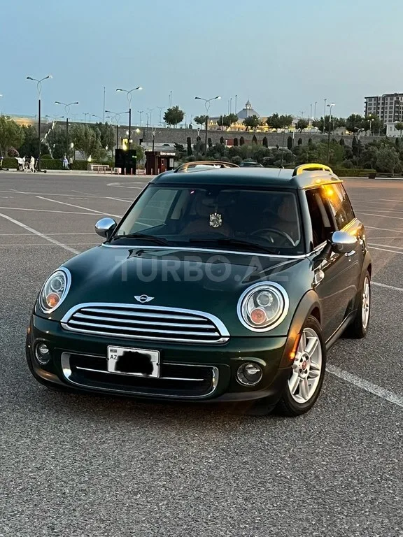 Mini Clubman — фото 1/4