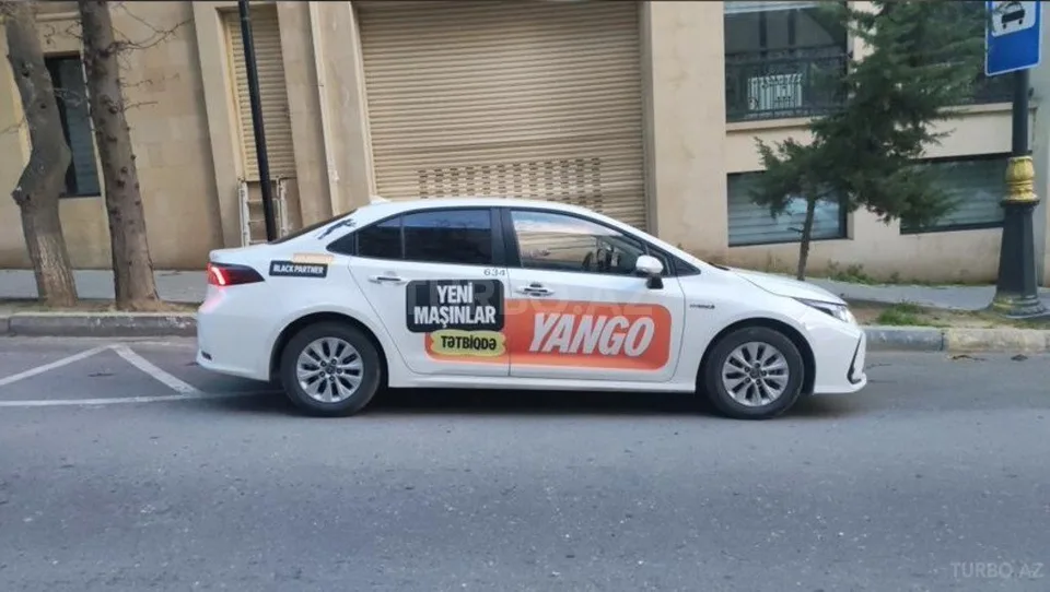 Toyota Corolla — foto 4/4