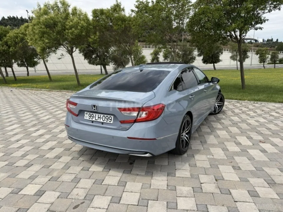 Honda Accord — фото 4/4