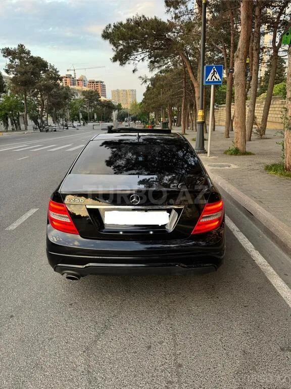 Mercedes C 250 — фото 2/4