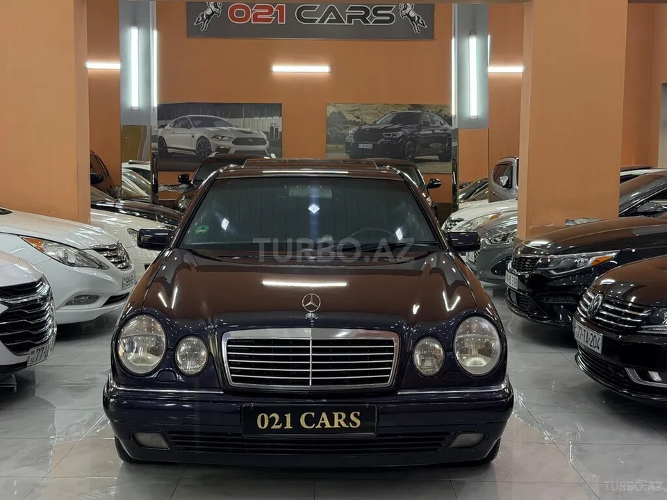 Mercedes E 240 — foto 2/4