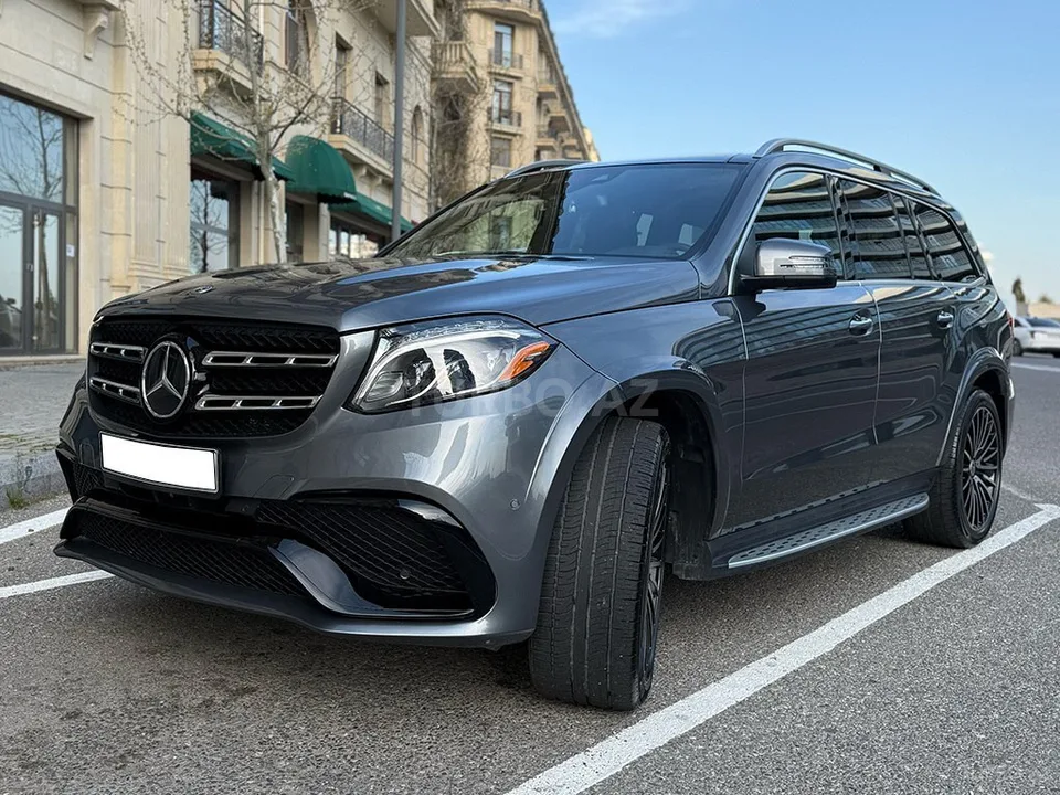Mercedes GLS 450 4MATIC — фото 3/4