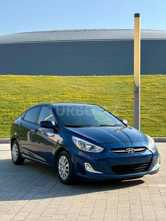 Hyundai Accent — фото 4/4
