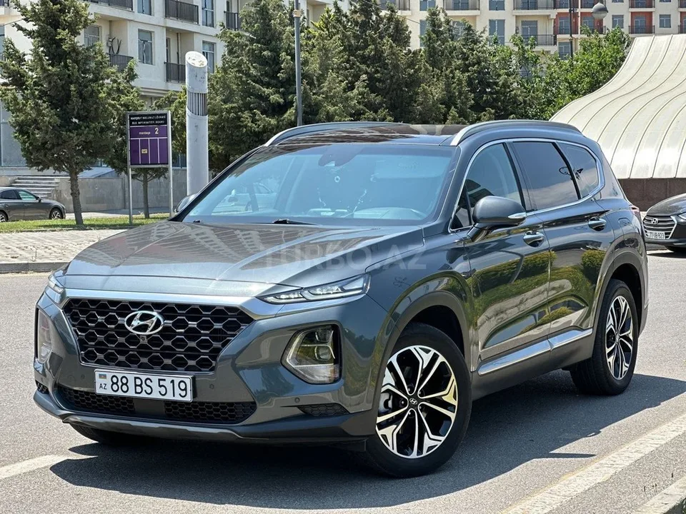 Hyundai Santa Fe — фото 1/4
