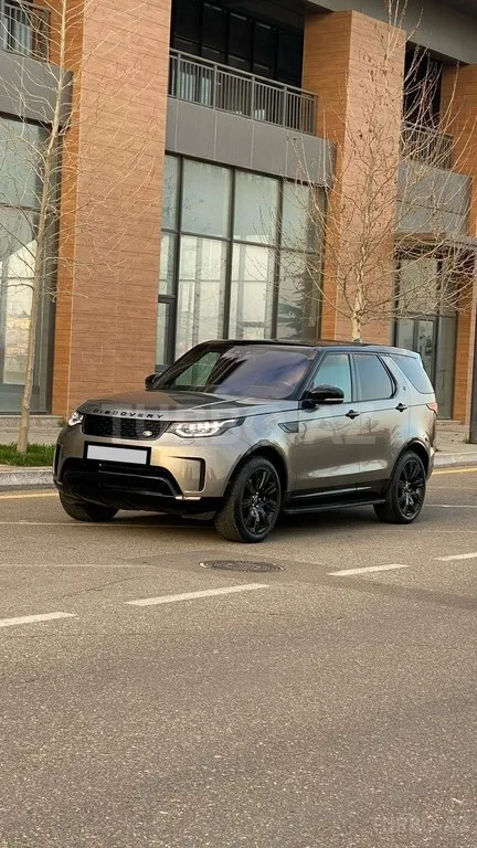 Land Rover Discovery — фото 3/4