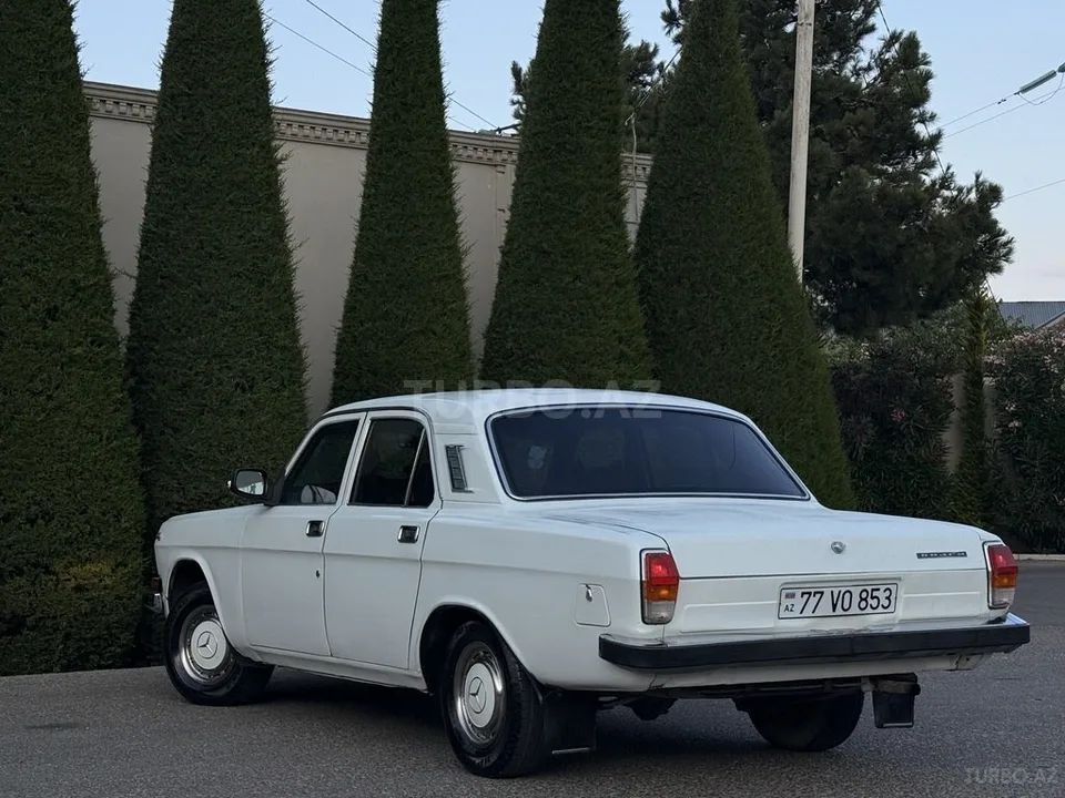 GAZ 24 "Volga" — фото 4/4