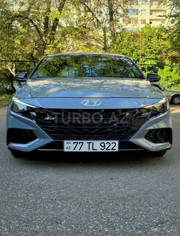 Hyundai Elantra N Line — фото 2/4