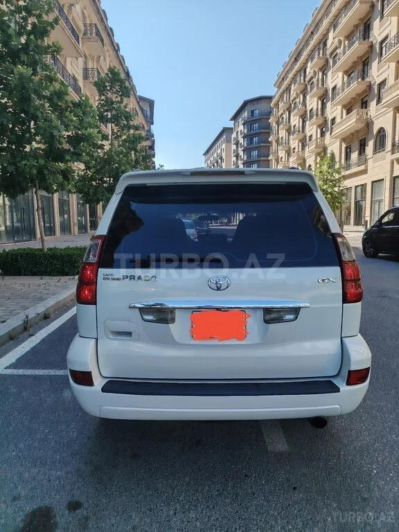 Toyota Land Cruiser Prado — фото 2/4