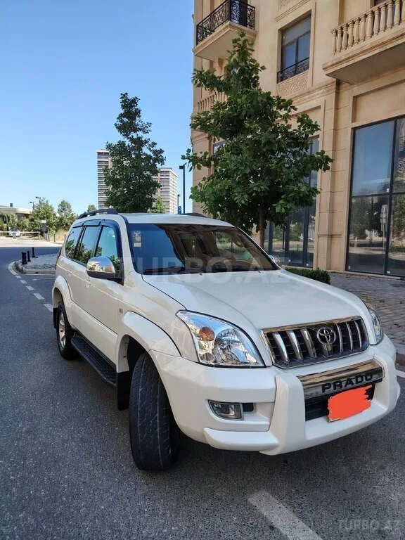 Toyota Land Cruiser Prado — фото 4/4