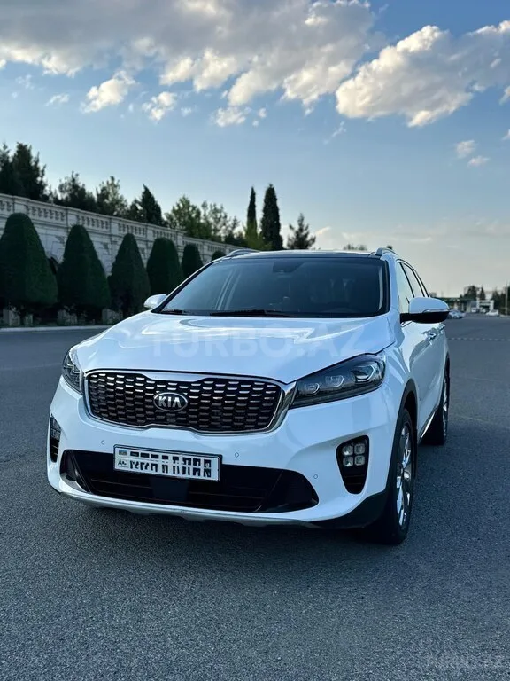 Kia Sorento — фото 1/4