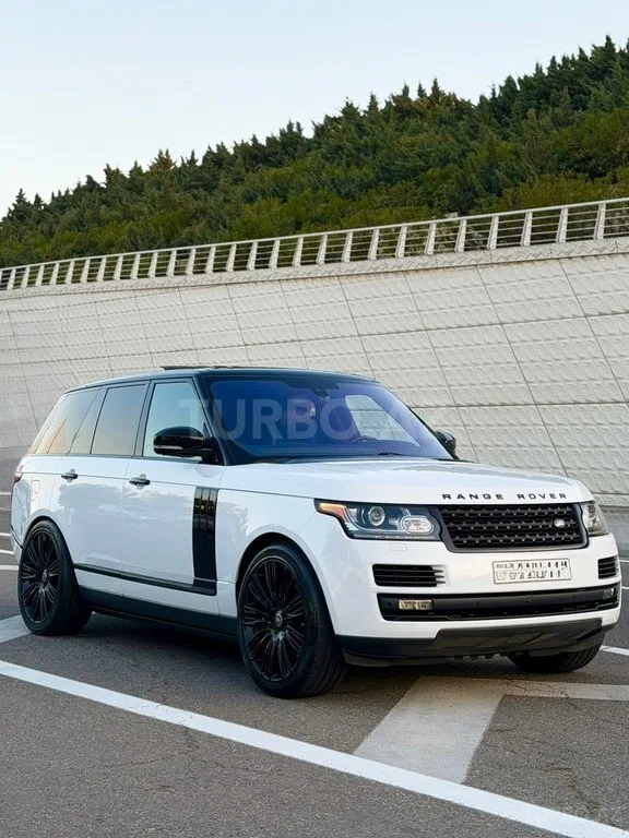 Land Rover Range Rover — фото 1/4