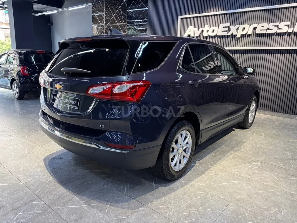 Chevrolet Equinox — фото 4/4