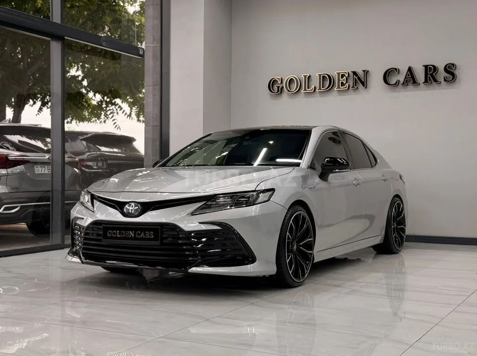 Toyota Camry — foto 3/4
